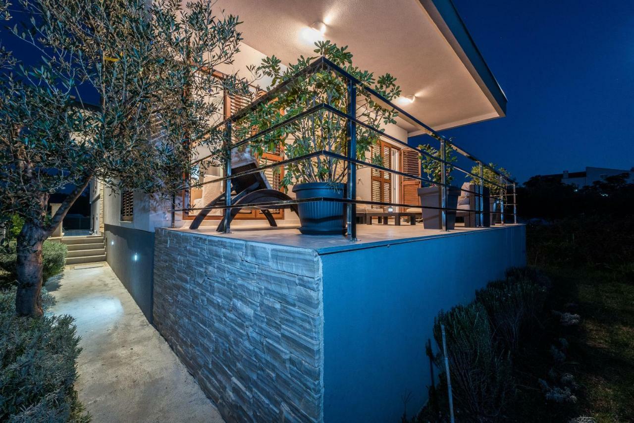 Villa Arbo Bibinje Exteriör bild
